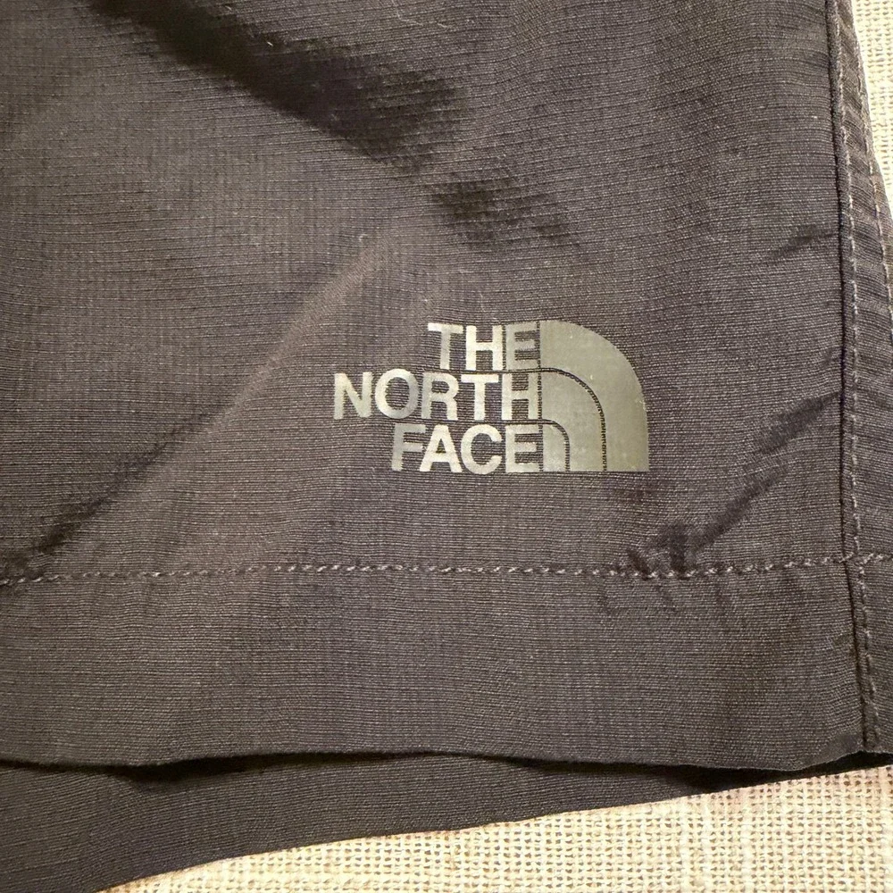 The North Face Mens FlashDry Hiking Shorts Black Size 33 Ripstop Nylon Active